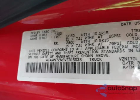 1997 Toyota Tacoma Base V6 z USA, uszkodzony, nr VIN 4TAWN72N9VZ316038